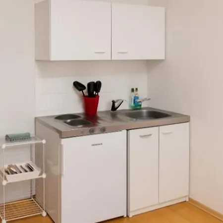 Apartment Laule Self Check In